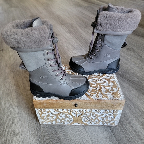 UGG Kids Butte II Togle Tall CWR Snow Boot - Picture 2 of 10